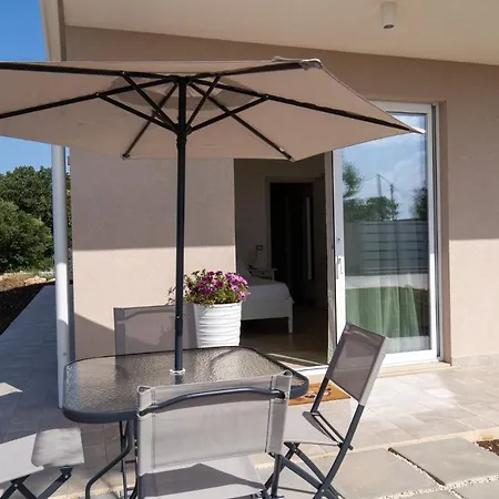 بيت ضيافة Nni Mia